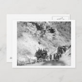 Prozession der Stagecoaches, die den Berg hinabste Postkarte (Vorne/Hinten)