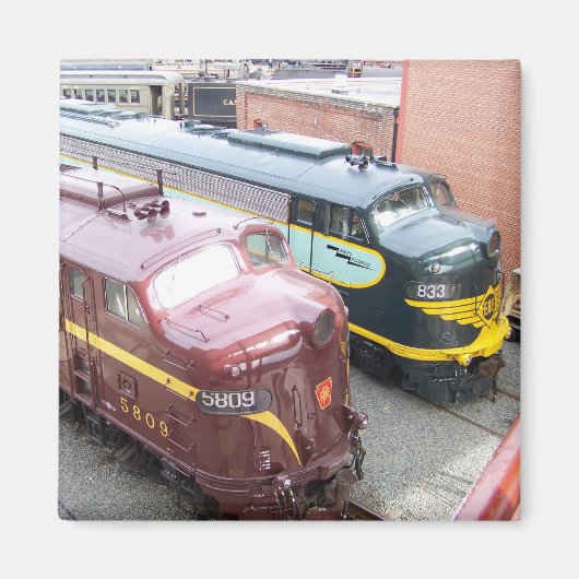 PRR E8A 5809 und ERIE E8A 833 @ Steamtown Magnet (Vorne)