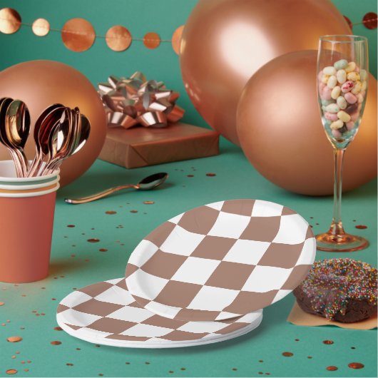 Prüfmuster in Weiß und Mocha Mousse Pappteller (Multi)