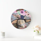 PRÜFSTATUS/ELEGANTE KATZE, GROSSE DIVA HAT UND ROS GROßE WANDUHR (Zuhause)