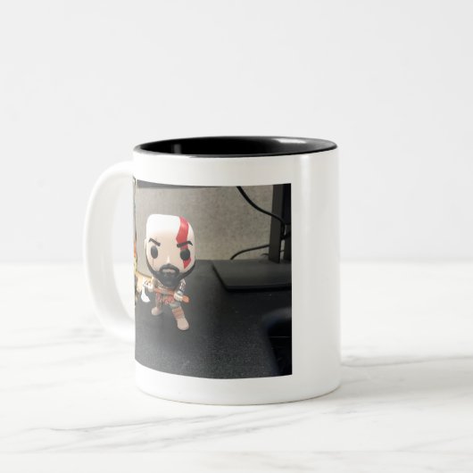 Prüfung Zweifarbige Tasse (Vorderseite Links)