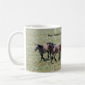 Pryor Mountain Wilde Pferde laufen Kaffeetasse (Links)