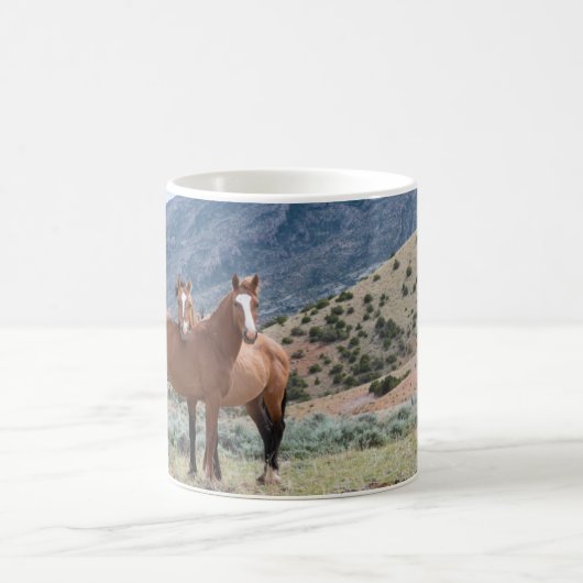 Pryor Mountain Wilde Pferde Tasse (Mittel)