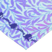 Psalm-145:16 "Sie öffnen Ihre Hand" auf Hebräer Tischdecke (Schrägansicht)