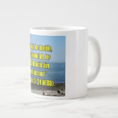 Psalm 37:24 WEBU Tasse (Vorderseite Rechts)