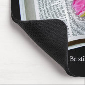 Psalm 46:10 Rosa Tulip auf der Bibel Mousepad (Ecke)