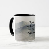 Psalm 46:10 Sei still und weiß, dass ich Gott bin. Tasse (Vorderseite Links)