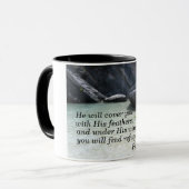 Psalm 91:4 Er wird dich mit seinen Federn bedecken Tasse (Vorderseite Links)