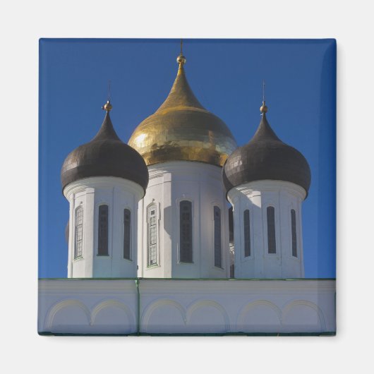 Pskov Kremlin and Trinity Cathedral Magnet (Vorne)