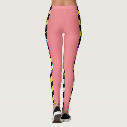"Psychedelic Checkmate: Trippy Checkered Leggings" Leggings (Rückseite)