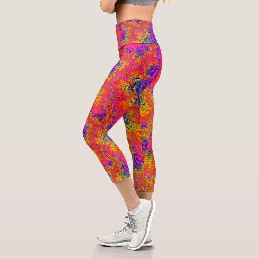 Psychedelic Funky Hippie Boho Neon Rainbow Fraktal Capri Leggings (Links)