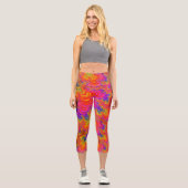 Psychedelic Funky Hippie Boho Neon Rainbow Fraktal Capri Leggings (Vorderseite)