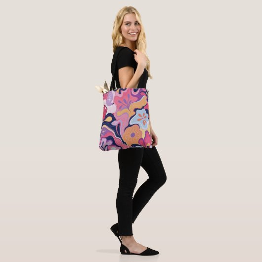Psychedelic Garden Tasche (Am Model)