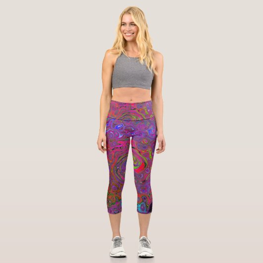 Psychedelic Groovy Magenta Retro Liquid Swirl Capri Leggings (Vorderseite)