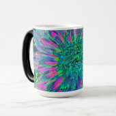 Psychedelic Magenta Aqua und Lime Green Dahlia Verwandlungstasse (Vorderseite Links)