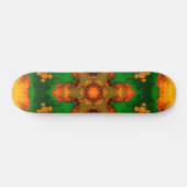 Psychedelic Mandala Blume Grün Orange und Gelb Skateboard (Horizontal)