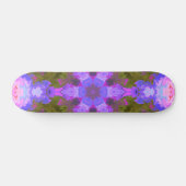 Psychedelic Mandala Blume Lila und blau Skateboard (Horizontal)