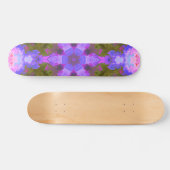 Psychedelic Mandala Blume Lila und blau Skateboard (Horizontal)