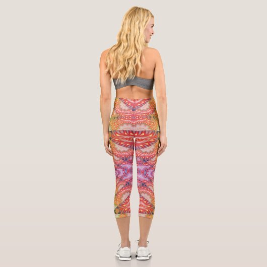 Psychedelic Visionary Geometric Art V1 Capri Leggings (Rückseite)