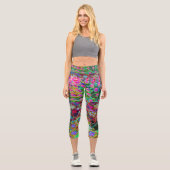 Psychedelisch Abstrakt Groovy Lila Sedum Capri Leggings (Vorderseite)