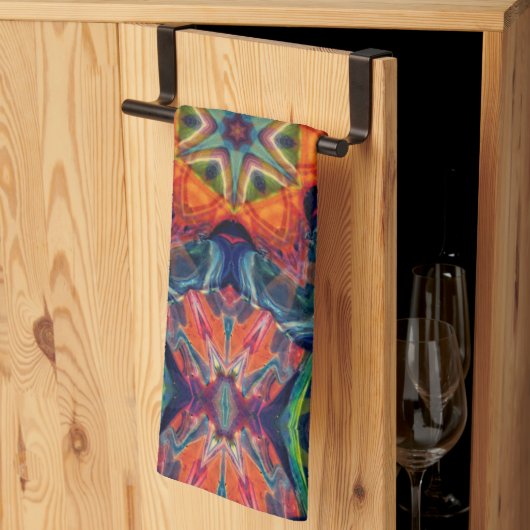 Psychedelisch farbiges Kaleidoskop-Muster Geschirrtuch (Drittel gefaltet)