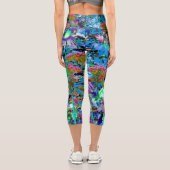Psychedelische Blume Lila und Kalkgrün Capri Leggings (Rückseite)
