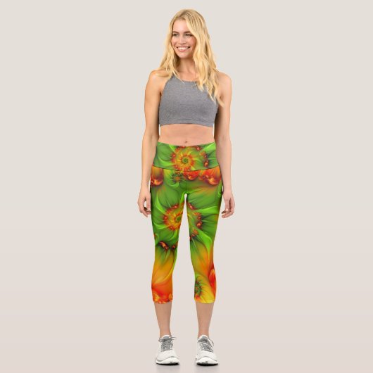 Psychedelische Farben Modernes Abstraktes Fraktal Capri Leggings (Vorderseite)