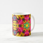 Psychedelische Hippie-Blume Rosa Gelb und Grün Kaffeetasse (VorderseiteRechts)