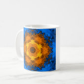 Psychedelische Kaleidoskop-Blume Gelb und Blau Kaffeetasse (Vorderseite Links)
