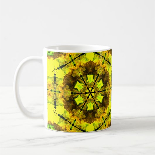 Psychedelische Kaleidoskop-Blume Gelb und Grün Kaffeetasse (Links)