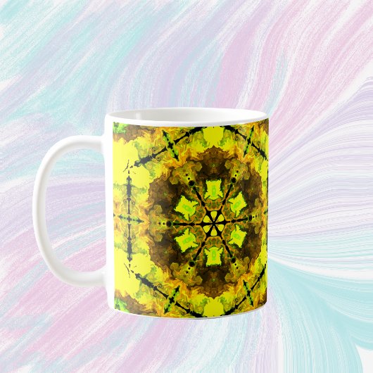 Psychedelische Kaleidoskop-Blume Gelb und Grün Kaffeetasse