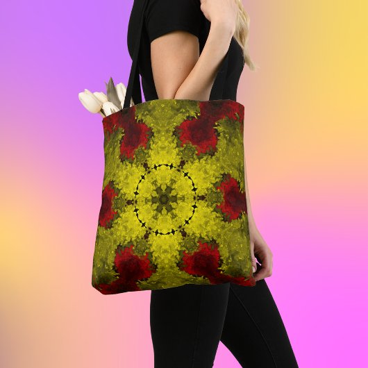Psychedelische Kaleidoskop-Blume Rot und Gelb Tasche