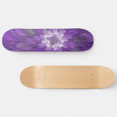 Psychedelische Lila Blume Abstraktes Fraktal Kunst Skateboard (Horizontal)