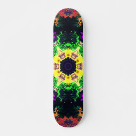 Psychedelische Mandala Blume Grün Lila und Gelb Skateboard