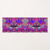 Psychedelische Retro-Crimson- und Magenta-Wildblum Yogamatte (Vorderseite (Horizontal))