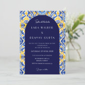 Psychedelische Stimmen: Groovy Blue Tile Wedding Einladung (Stehend Vorderseite)