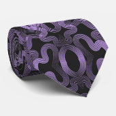 Psychedelische violette Linien auf Schwarz Krawatte (Gerollt)