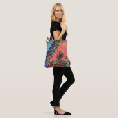 Psychedelischer Regenbogenwald und Sterne Tote Bag Tasche (Am Model)