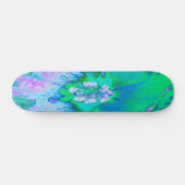 Psychedelischer Retro-Grün- und Hot-Pink-Hibisken Skateboard (Horizontal)