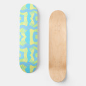 Psychedelisches afrikanisches Patchwork: Green Blu Skateboard (Vorderseite)