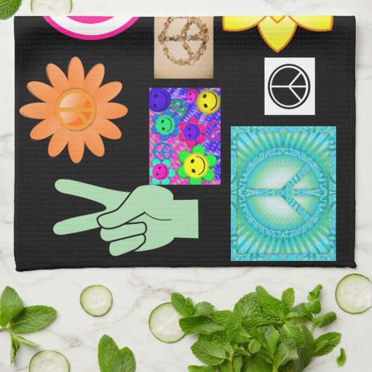 Psychedelisches Friedenszeichen Handtuch (Gefaltet)