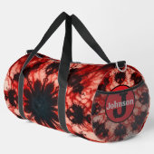 Psychedelisches Tie Dye Bloom Monogramm personalis Duffle Bag (Rechte Ecke)