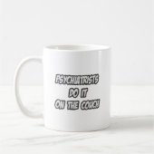 Psychiater tun es auf der Couch Kaffeetasse (Links)
