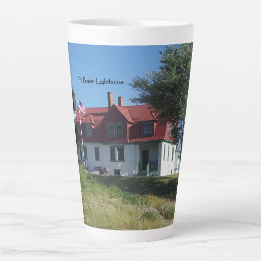 Pt Betsie Lighthouse Latte Tasse (Vorderseite)