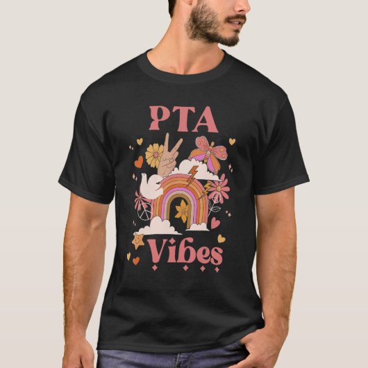 PTA Vibes Elternlehrergruppe kehrt zurück zu Schoo T-Shirt (Vorderseite)