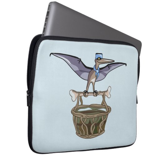 Pteranodon trägt einen Korb Laptopschutzhülle (Vorne Rechts)