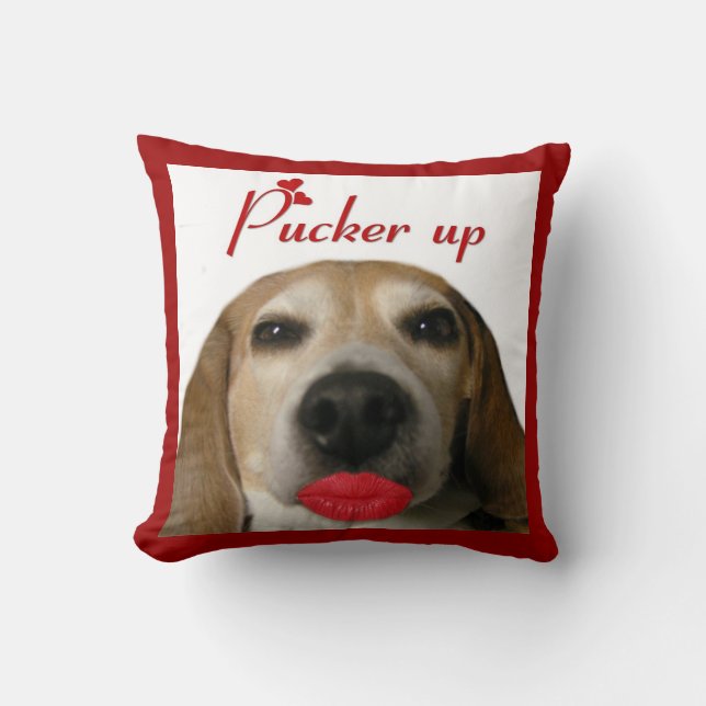 Pucker Up Beagle Kissen (Vorderseite)
