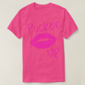 Pucker Up Kiss Me Hot Lips Funny Fashion and Makeu T-Shirt (Design vorne)
