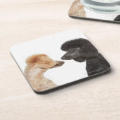 Pudel, die sich überprüfen untersetzer (Linke Seite)