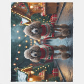 Pudel-Hunde Weihnachten Schnee Ferien Fleecedecke (Vorderseite)